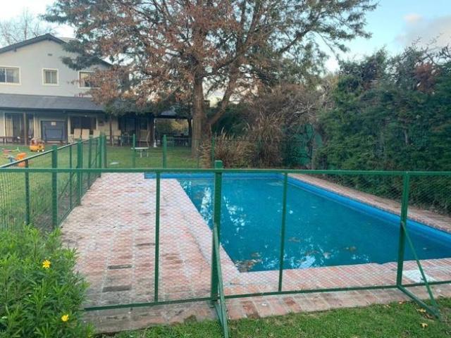 Casa en alquiler 7 dorm ubicada en Don Torcuato, Tigre