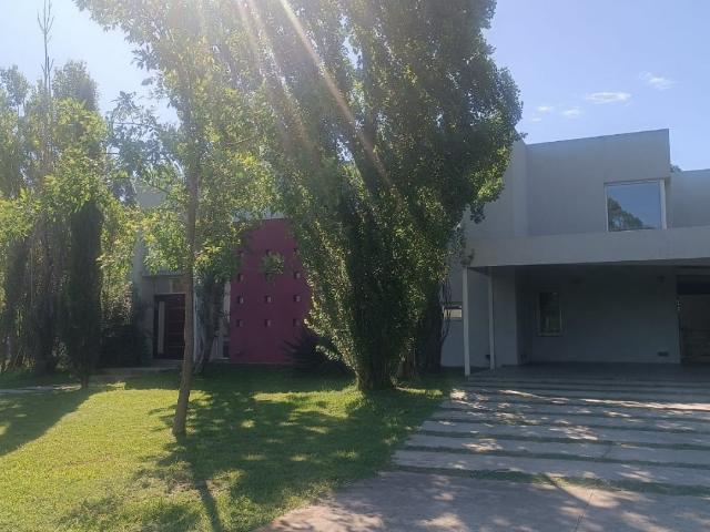 Casa EN ALQUILER