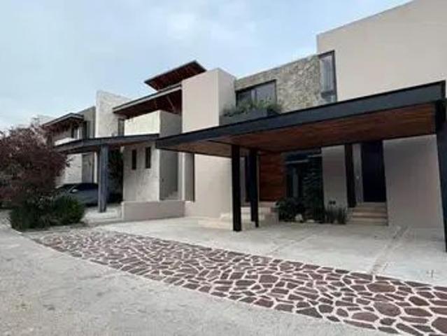 Casa en Altozano El Nuevo Querétaro, Municipio De Querétaro
