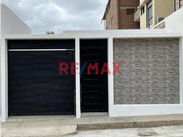 Casa En Aquiler En Urb Bancaria Ii Etapa