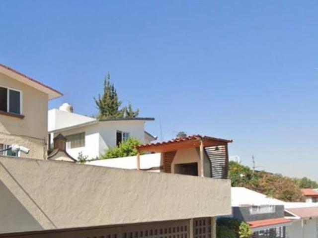 CASA EN ARBOLEDAS, ATIZAPAN. REMATE BANCARIO CON DOCUMENTACION LEGAL DISPONIBLE. NO CREDITOS
