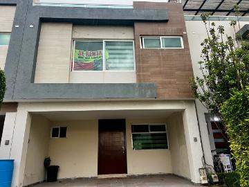 Casa en ARBOLEDAS DEL PEDREGAL. Perif?rico Puebla