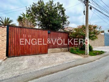 Casa en venta en Arica - Estacionamiento
