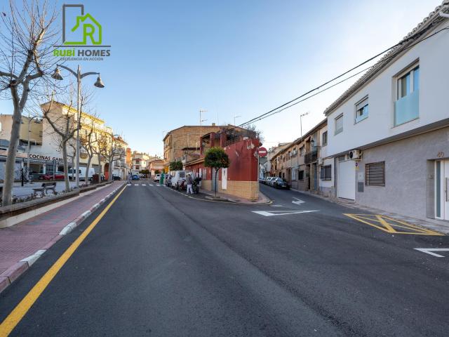 CASA EN ARMILLA AVENIDA DE LOS OGÍJARES