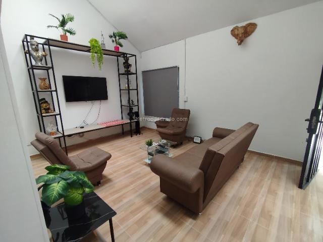 Casa en Arriendo, Malibu, Medellín