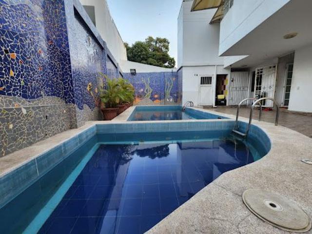 Casa en arriendo, Manga
