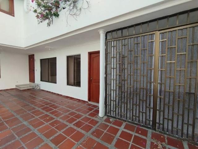 Casa en arriendo, Manga