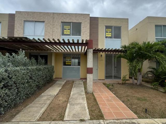 Casa en arriendo, Manzanillo