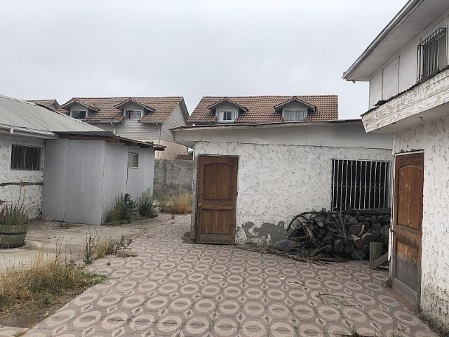 CASA EN ARRIENDO MAS DE 2.600 MTS2