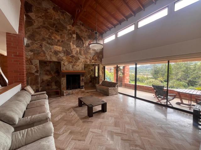 Casa en arriendo, Martín pescador