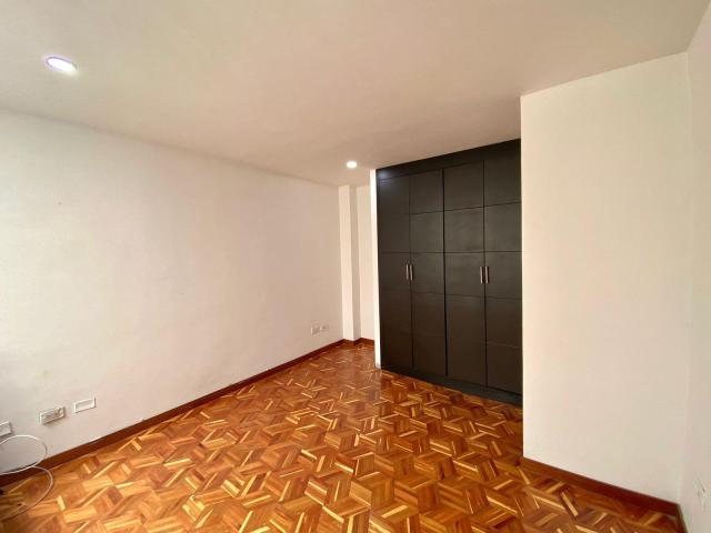 Casa en arriendo, Miraflores 1