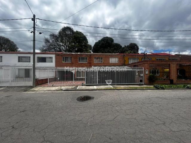 Casa en Arriendo, Niza, Bogotá D.C