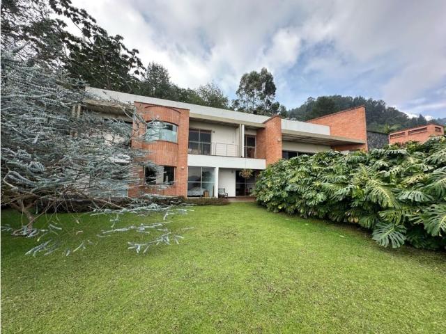 Casa en arriendo o venta, Alto de las palmas