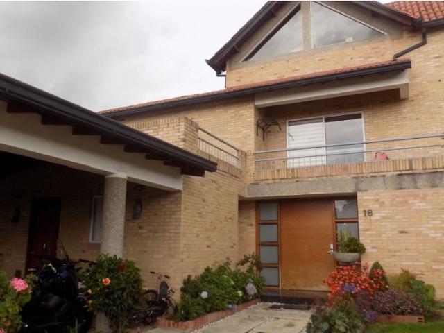 Casa en arriendo o venta, Guaymaral
