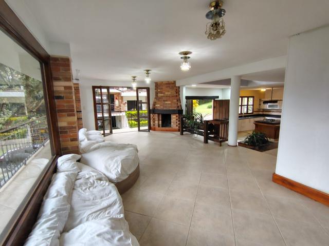 Casa en arriendo o venta, Sabaneta