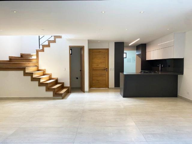Casa en arriendo o venta, San antonio