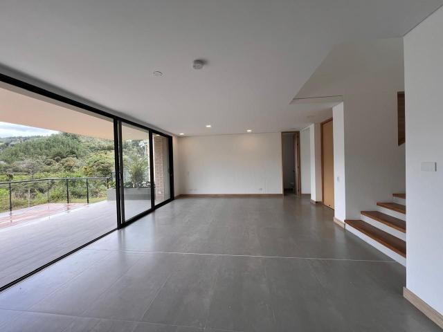 Casa en arriendo o venta, Santa clara i