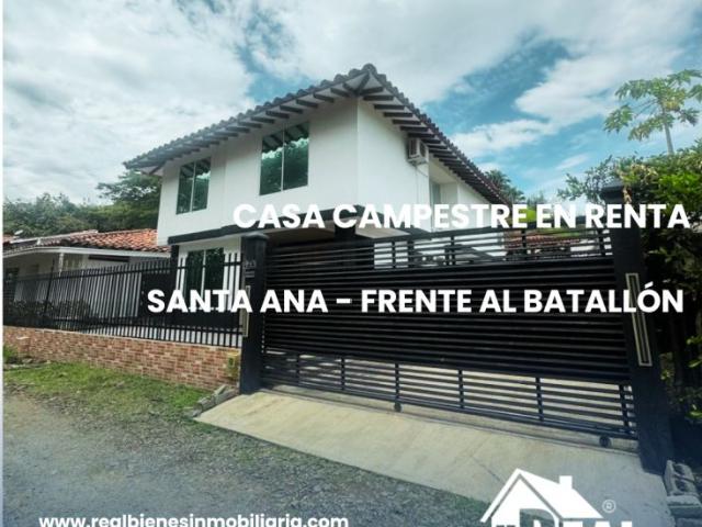 Casa en arriendo o venta, Santa ana