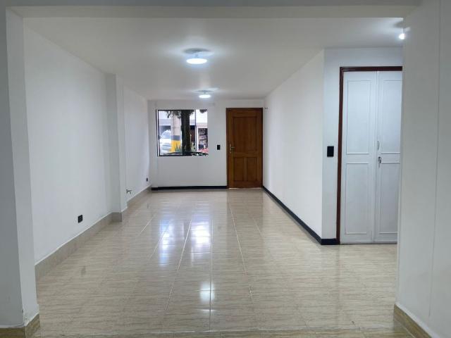Casa en arriendo o venta, Prados de sabaneta