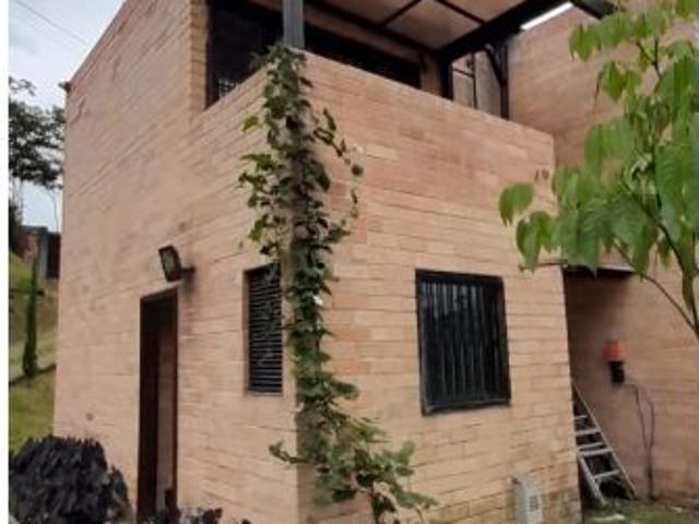 Casa en arriendo o venta, Tablaza