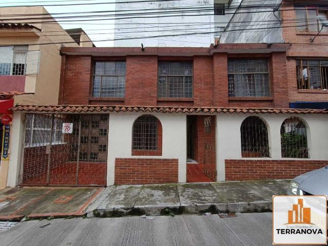 Casa en arriendo o venta, Villa marlen