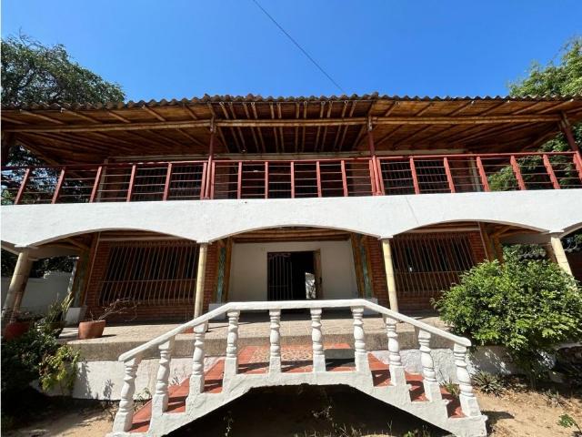 Casa en arriendo o venta, Zona franca industrial