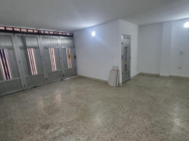 Casa en arriendo Oriente, Medellín