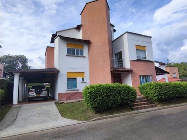 Casa en arriendo Avenida Centenario, Alcázar, Comuna Quimbaya, Perímetro Urbano Armenia, Armenia, Capital, Quindío, Rap Eje Cafetero, 630004, Colombia