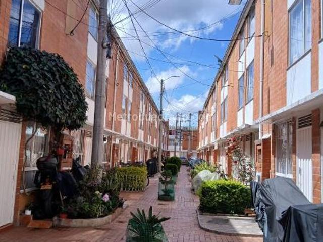 Casa en Arriendo, ALAMEDA DE SAN JOSE, Bogotá D.C