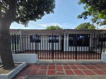 Casa en Arriendo, Almendros, Santa Marta