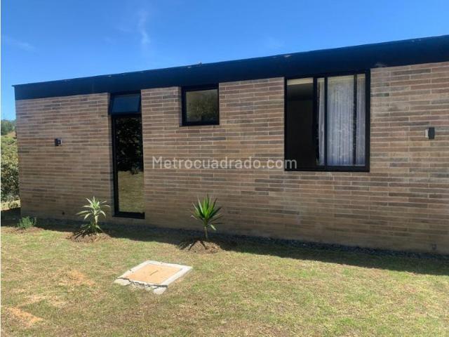 Casa en Arriendo, Alto De Las Palmas, Medellín