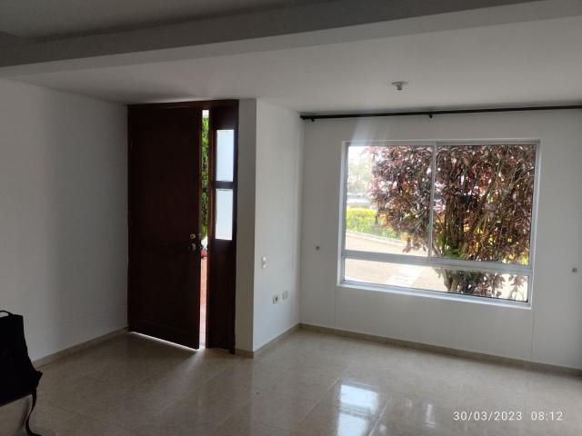 Casa en arriendo, Altos del lago