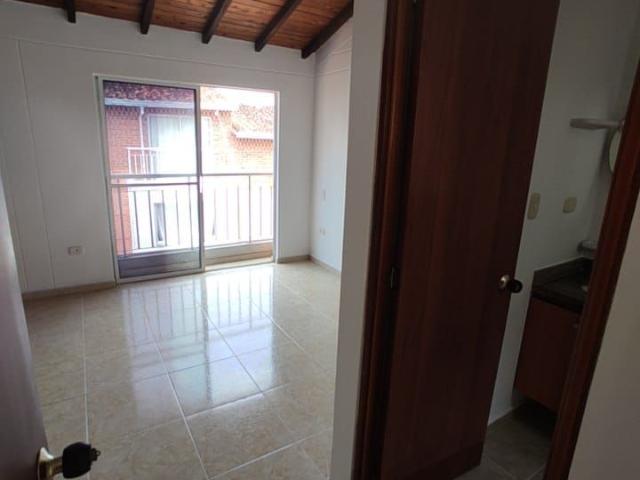 Casa en arriendo, Altos del lago
