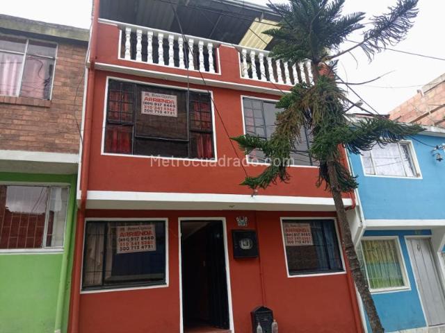 Casa en Arriendo, Altos Del Poblado, Bogotá D.C