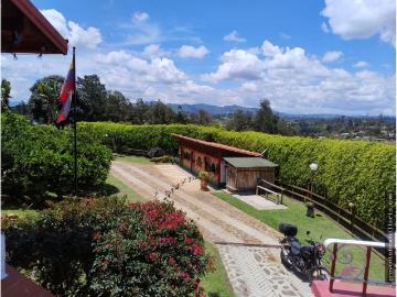 Casa en Arriendo Amoblada en Rionegro sector La Playa