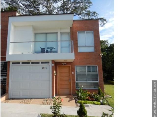 Casa en Arriendo Amoblada en Rionegro