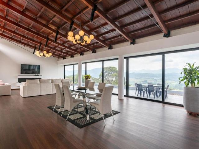 Casa en arriendo, Aposentos de yerbabuena