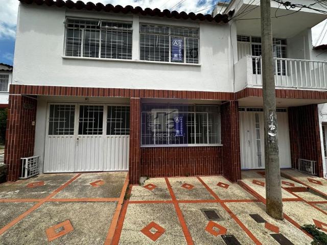 Casa en arriendo Asovilagos, Floridablanca