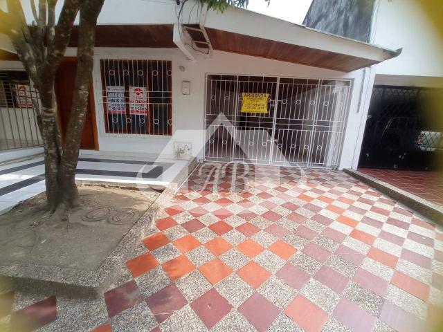 CASA EN ARRIENDO BARRIO CASTELLANA 1421