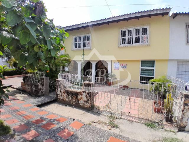 CASA EN ARRIENDO BARRIO LA PRADERA |9048