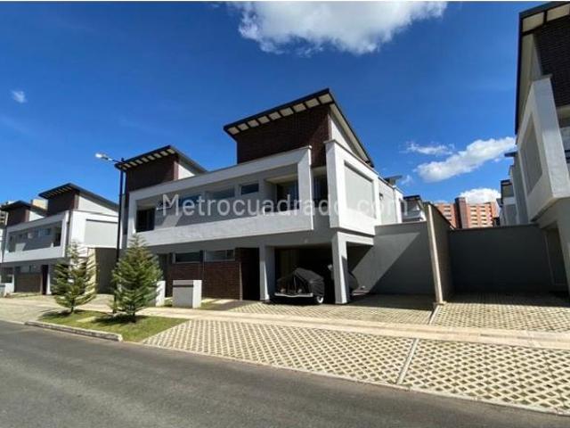 Casa en Arriendo, Barro Blanco, Rionegro