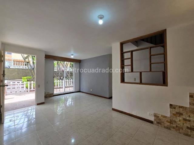 Casa en Arriendo, BELEN, Medellín