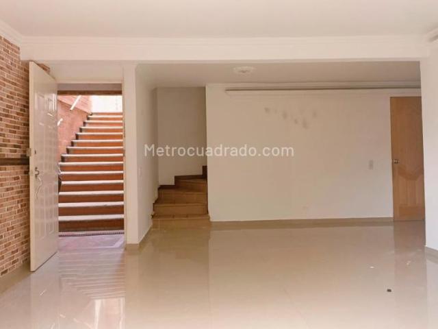 Casa en Arriendo, BELEN, Medellín