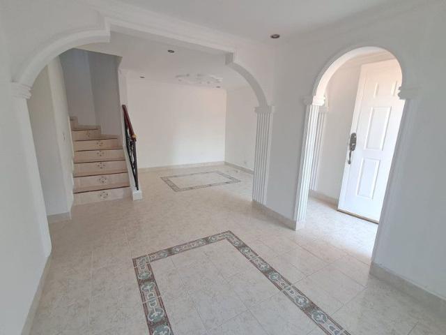 Casa en arriendo, Belén