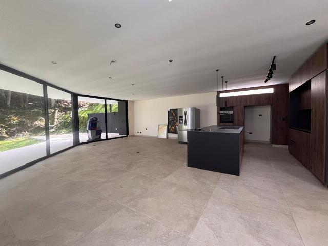 Casa en arriendo, Cumbres