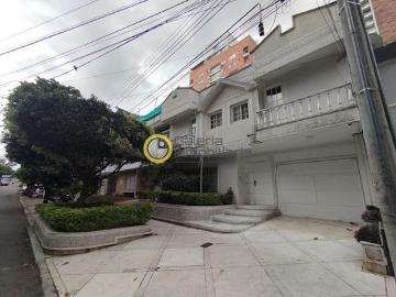 Casa en arriendo, Cabecera