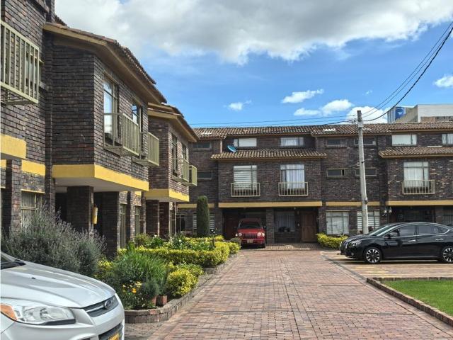 Casa en arriendo Calle 14 16 1 99, La Balsa, Chía, Cundinamarca, Col