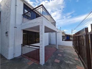 Casa en arriendo Calle 10a 19 00, Girardot, Cundinamarca, Col