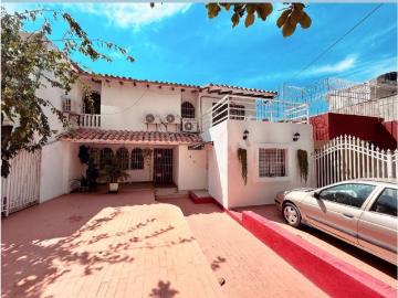 Casa en arriendo Calle 24a 4, Sta Cecilia, Santa Marta, Magdalena, Col