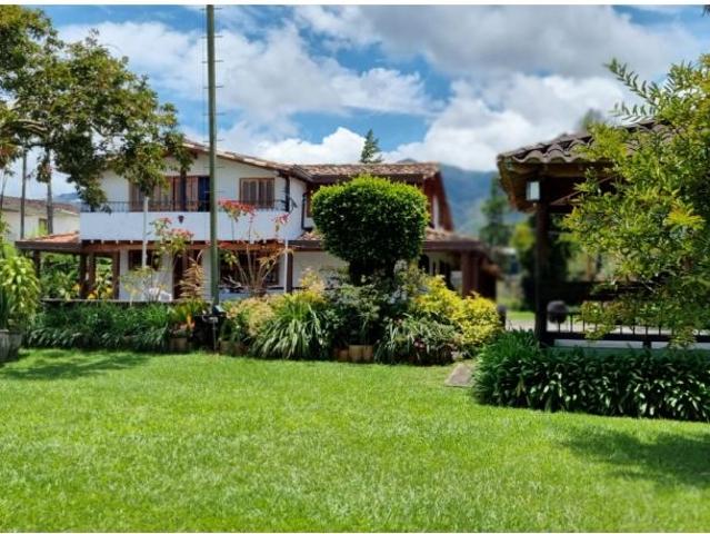 Casa en arriendo, Campo alegre